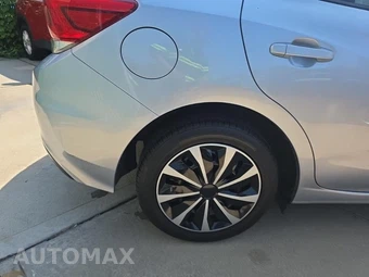 2020 Subaru Impreza 5-Door Hatchback - miniatura 10