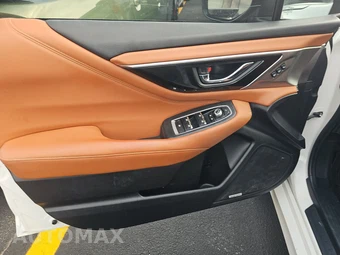 2020 Subaru Legacy Touring XT – miniatura 9