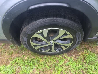 2020 Subaru Outback Limited – miniatura 10