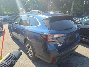2020 Subaru Outback Premium - miniatura 2