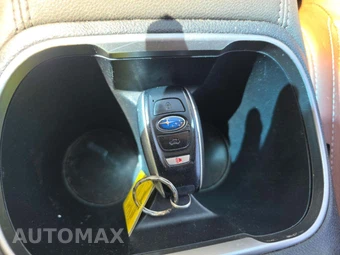 2020 Subaru Outback Touring - miniatura 5