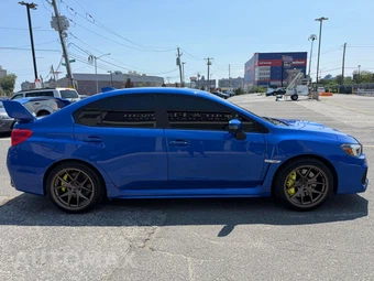 2020 Subaru WRX STi - miniatura 5