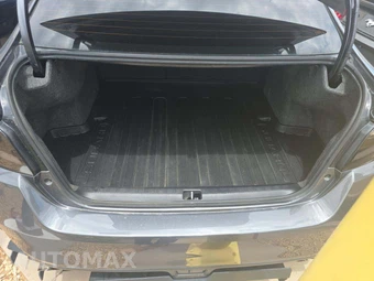 2020 Subaru WRX STi Limited w/Lip Spoiler – miniatura 14