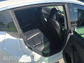 2020 Tesla Model 3 Long Range – miniatura 16
