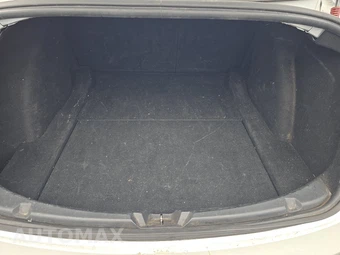 2020 Tesla Model 3 Long Range – miniatura 16