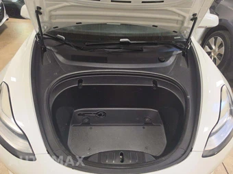 2020 Tesla Model 3 Long Range – miniatura 24