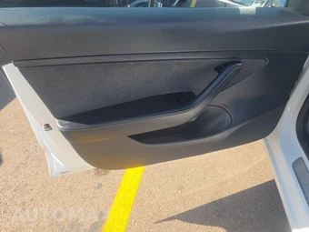 2020 Tesla Model 3 Long Range – miniatura 9