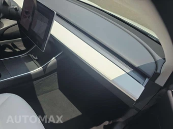 2020 Tesla Model 3 Long Range - miniatura 15