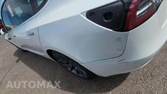 2020 Tesla Model 3 Long Range – miniatura 25