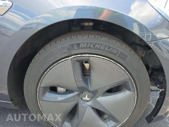 2020 Tesla Model 3 Long Range - miniatura 22