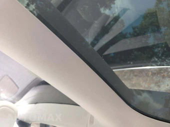 2020 Tesla Model 3 Long Range - miniatura 9