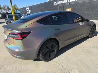 2020 Tesla Model 3 Performance - miniatura 3