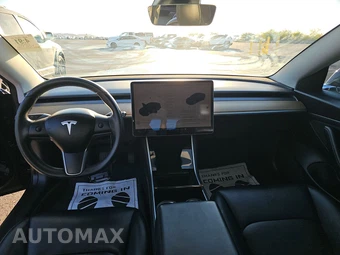 2020 Tesla Model 3 Standard Range – miniatura 11