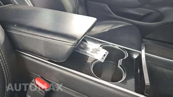 2020 Tesla Model 3 Standard Range – miniatura 18