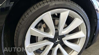 2020 Tesla Model 3 Standard Range – miniatura 34