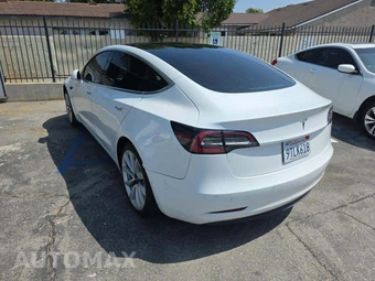 2020 Tesla Model 3 Standard Range – miniatura 2