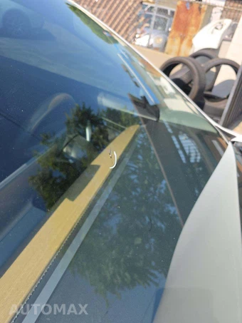 2020 Tesla Model 3 Standard Range – miniatura 24