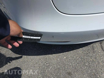 2020 Tesla Model 3 Standard Range – miniatura 29