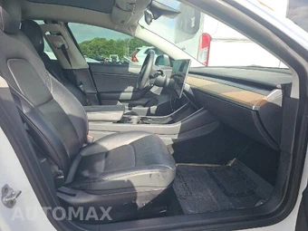2020 Tesla Model 3 Standard Range – miniatura 10