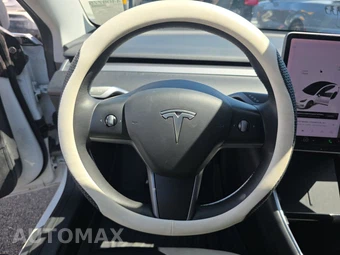 2020 Tesla Model 3 Standard Range - miniatura 10