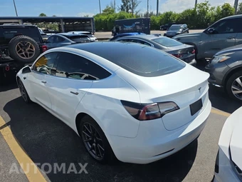 2020 Tesla Model 3 Standard Range - miniatura 6
