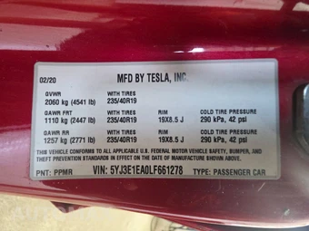 2020 Tesla Model 3 Standard Range Plus – miniatura 14