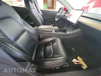2020 Tesla Model 3 Standard Range Plus – miniatura 8
