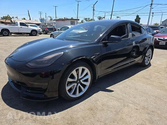 2020 Tesla Model 3 Standard Range Plus
