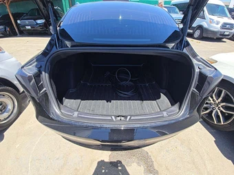 2020 Tesla Model 3 Standard Range Plus – miniatura 14