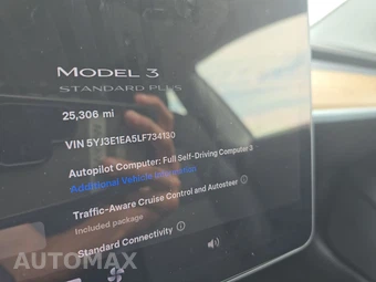 2020 Tesla Model 3 Standard Range Plus - miniatura 12