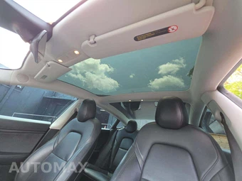 2020 Tesla Model 3 Standard Range Plus – miniatura 11
