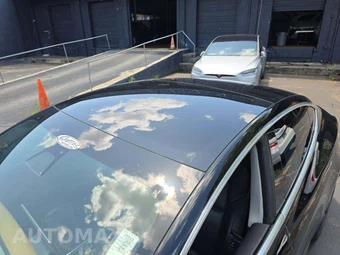2020 Tesla Model 3 Standard Range Plus – miniatura 12