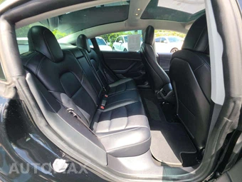 2020 Tesla Model 3 Standard Range Plus – miniatura 17