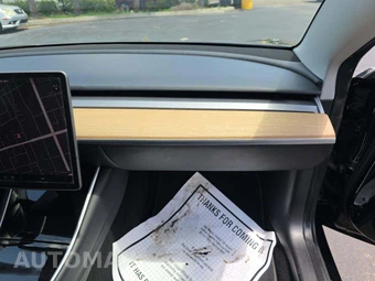 2020 Tesla Model 3 Standard Range Plus – miniatura 20