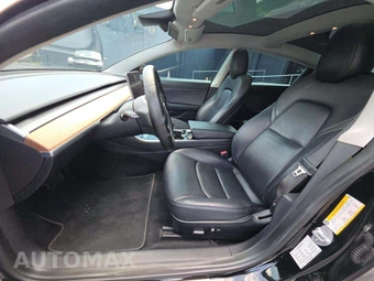 2020 Tesla Model 3 Standard Range Plus – miniatura 6