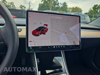 2020 Tesla Model 3 Standard Range Plus – miniatura 10