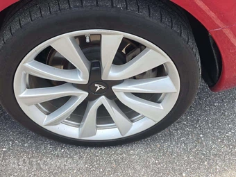 2020 Tesla Model 3 Standard Range Plus – miniatura 21