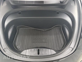 2020 Tesla Model 3 Standard Range Plus – miniatura 15