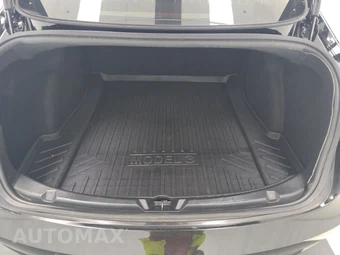 2020 Tesla Model 3 Standard Range Plus – miniatura 16