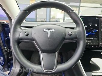 2020 Tesla Model 3 Standard Range Plus – miniatura 10