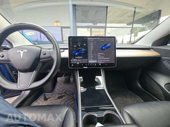 2020 Tesla Model 3 Standard Range Plus – miniatura 11