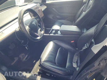 2020 Tesla Model 3 Standard Range Plus – miniatura 7