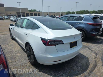 2020 Tesla Model 3 Standard Range Plus - miniatura 2