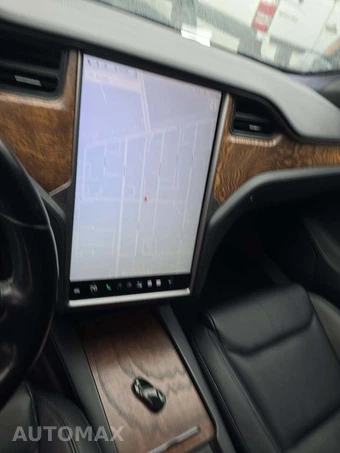 2020 Tesla Model S Long Range - miniatura 10
