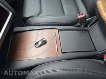2020 Tesla Model S Long Range - miniatura 8