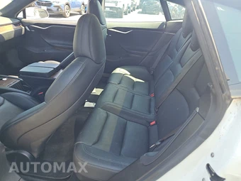 2020 Tesla Model S Long Range - miniatura 13