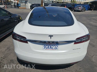 2020 Tesla Model S Long Range - miniatura 5