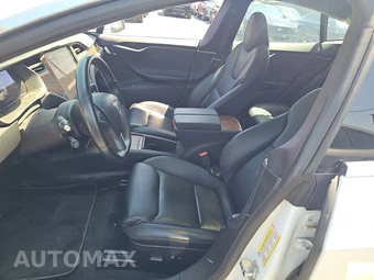 2020 Tesla Model S Long Range - miniatura 7