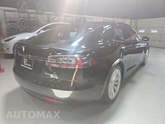 2020 Tesla Model S Long Range - miniatura 3