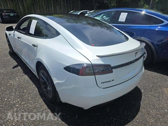 2020 Tesla Model S Long Range Plus - miniatura 2